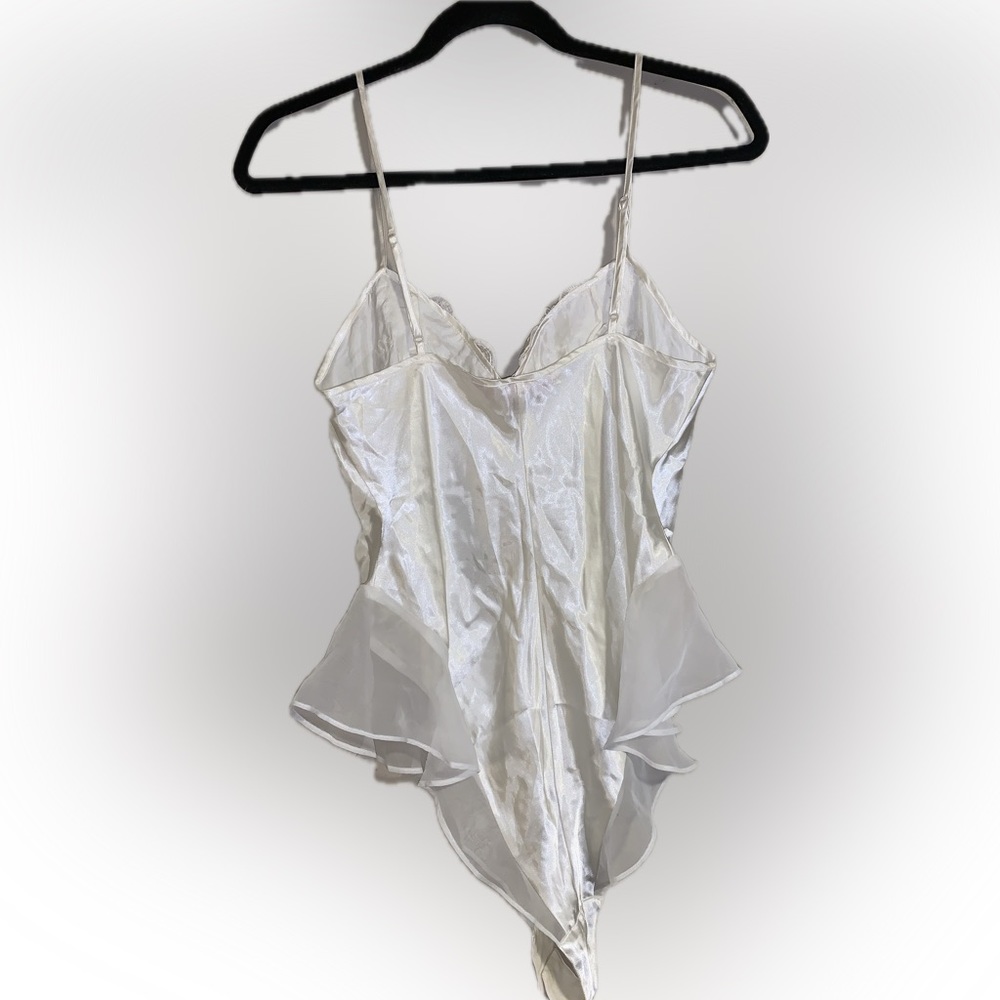 Vintage Victoria ‘s Secret sexy teddy bodysuit size Medium bride bridal - Picture 2 of 10